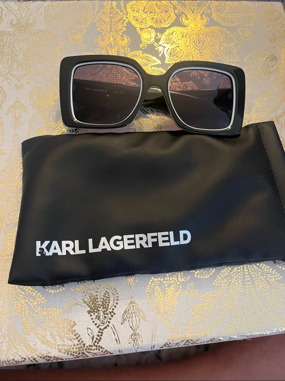 Karl Lagerfeld chunky square